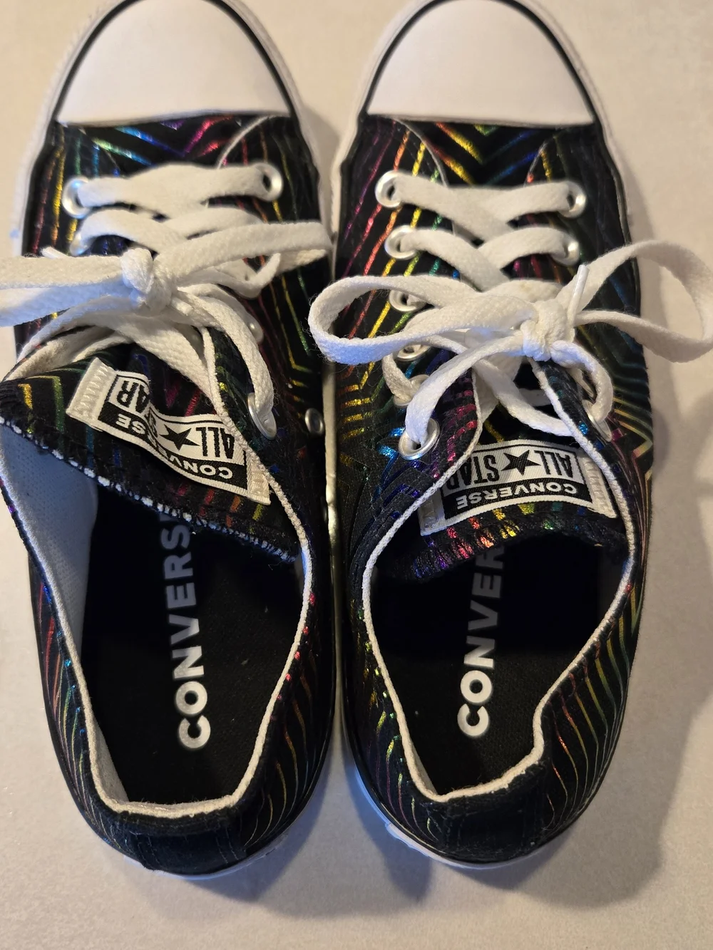 Converse Kids Low-Top Black Metallic Rainbow Star Sneakers Size 7